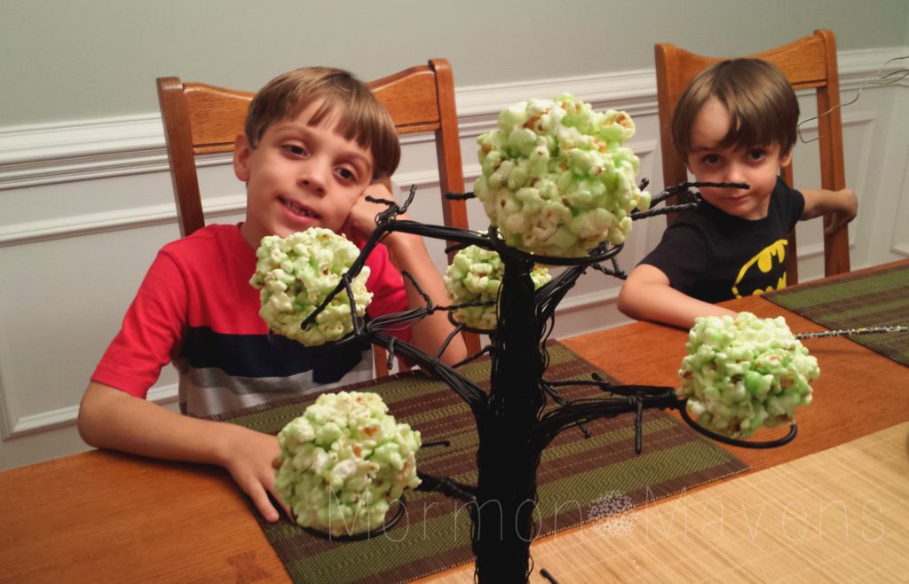 traditions-popcorn-balls