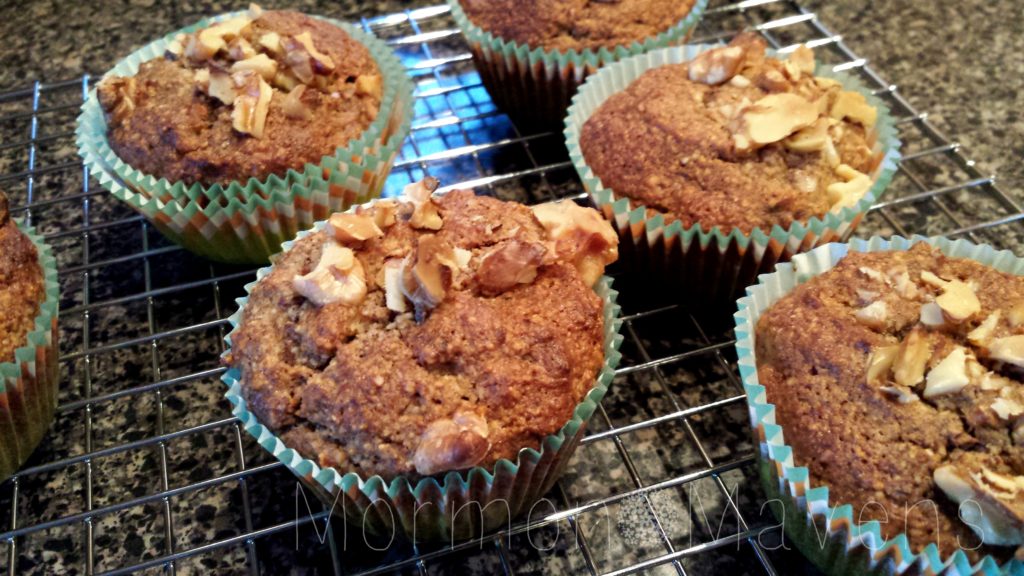 banana-bread-muffins-paleo